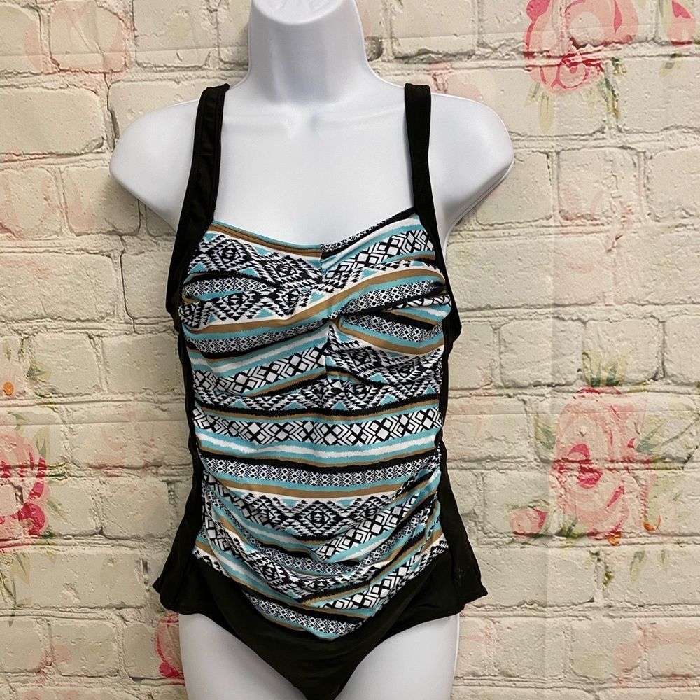 Swimming suit